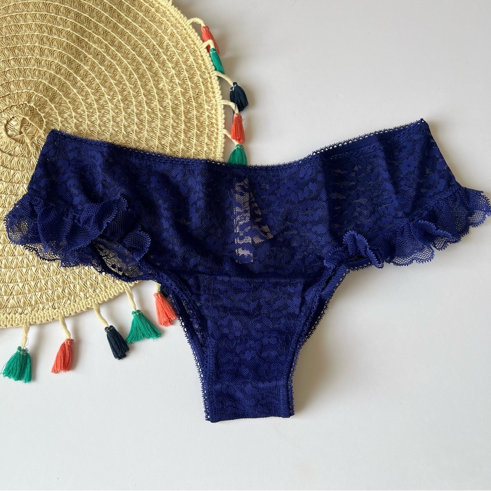 Victoria's Secret Lacie Ruffle Cheeky Panty Night Ocean Large NEW